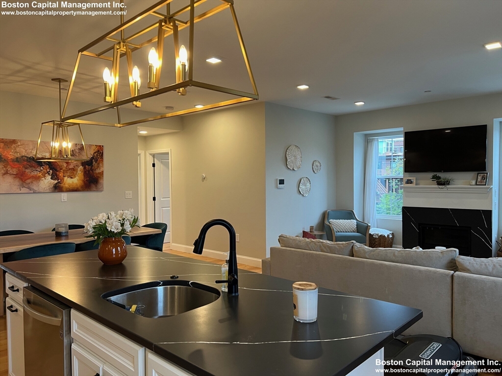 14 Williams Street, Unit 4 Chelsea, MA 02150 - Photo 21 of 22