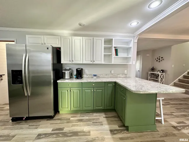 $227,500 | 15 Forest Park East, Jacksonville, IL 62650