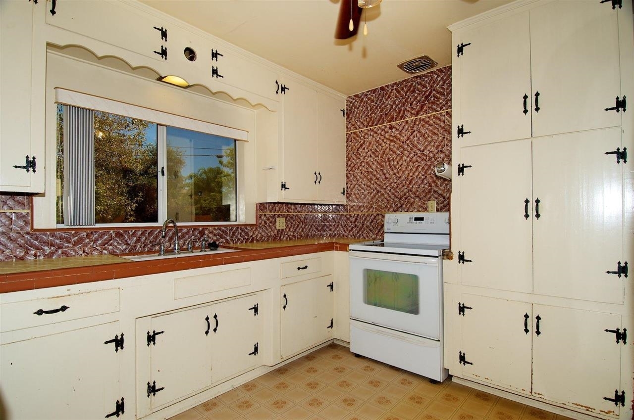 13242 Ha Hana Road Lakeside, CA 92040 - Photo 15 of 25 Gallery Image 15