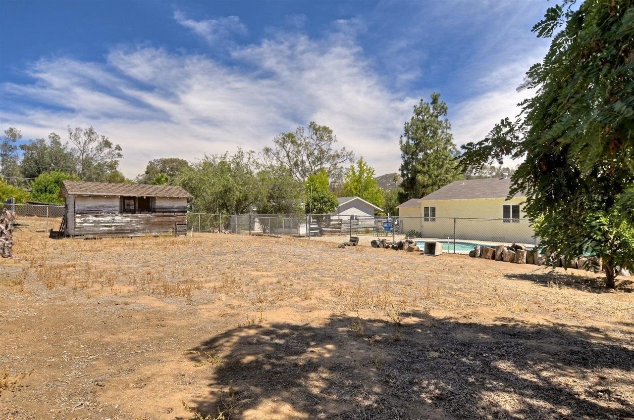13242 Ha Hana Road Lakeside, CA 92040 - Photo 21 of 25 Gallery Image 21