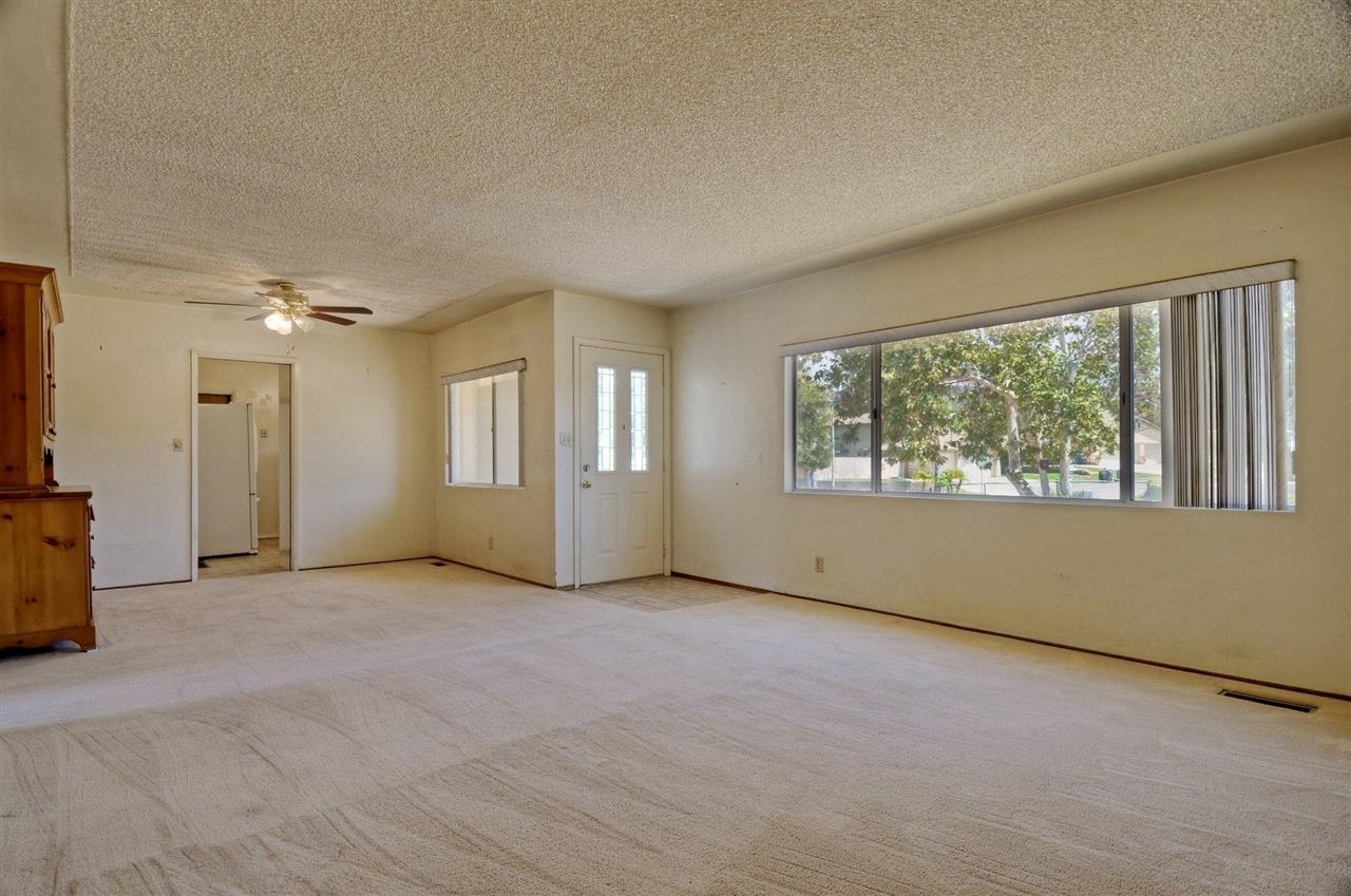 13242 Ha Hana Road Lakeside, CA 92040 - Photo 8 of 25 Gallery Image 8