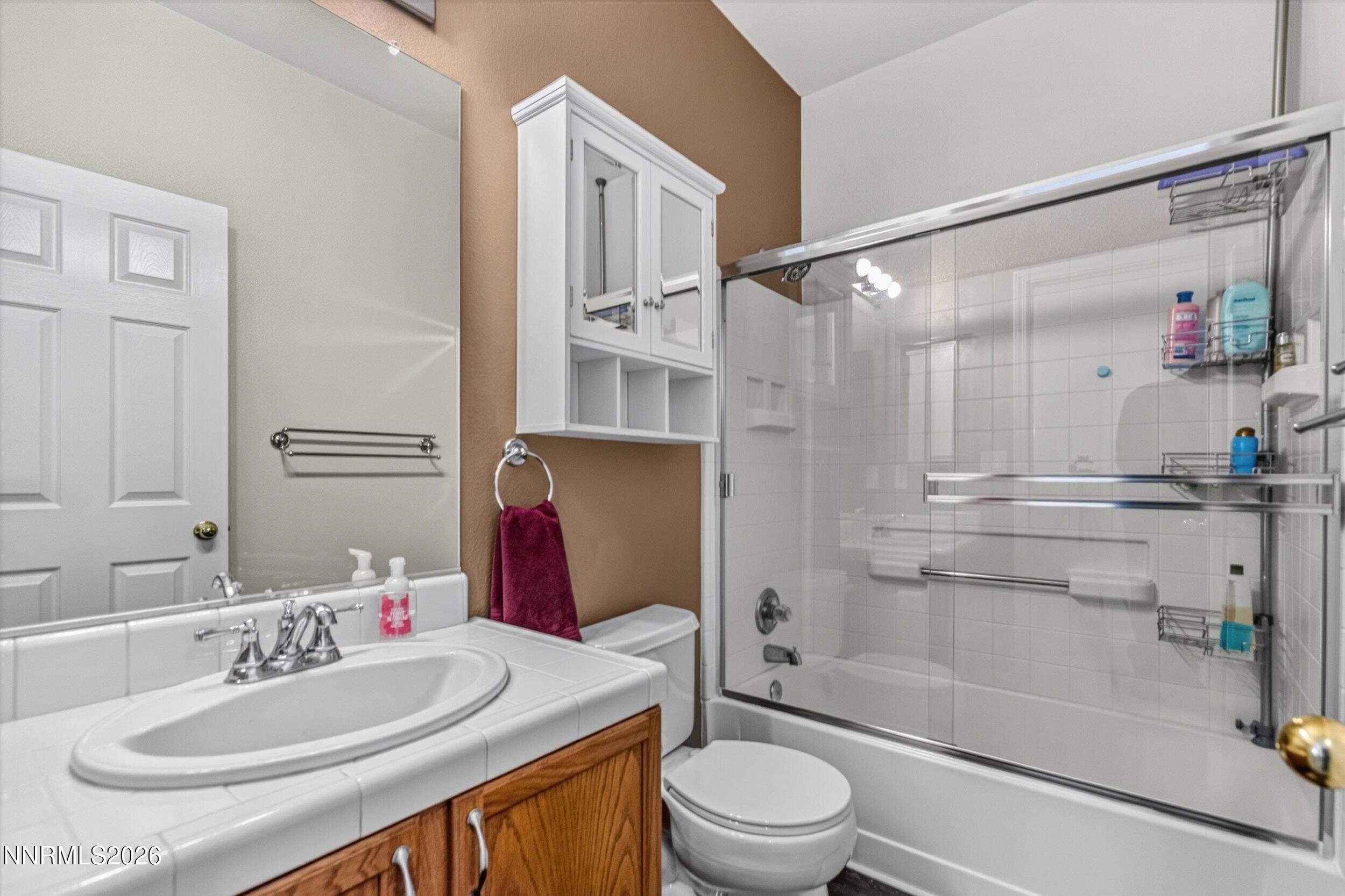 1600 Quail Bar Court Reno, NV 89521 - Photo 26 of 50 26-Upstairs Bathroom