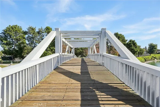 $4,600 | 61 Woodleaf, Irvine, CA 92614