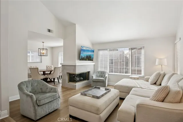 $4,600 | 61 Woodleaf, Irvine, CA 92614