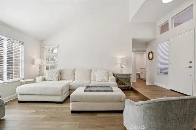 $4,600 | 61 Woodleaf, Irvine, CA 92614