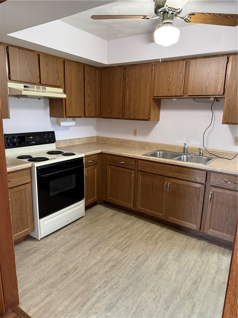513 Indiana Avenue Effingham, IL 62401 - Photo 14 of 22 Kitchen