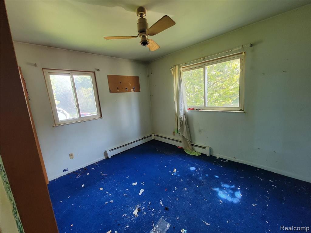 9471 Bennett Lake Road Fenton, MI 48430 - Photo 7 of 8