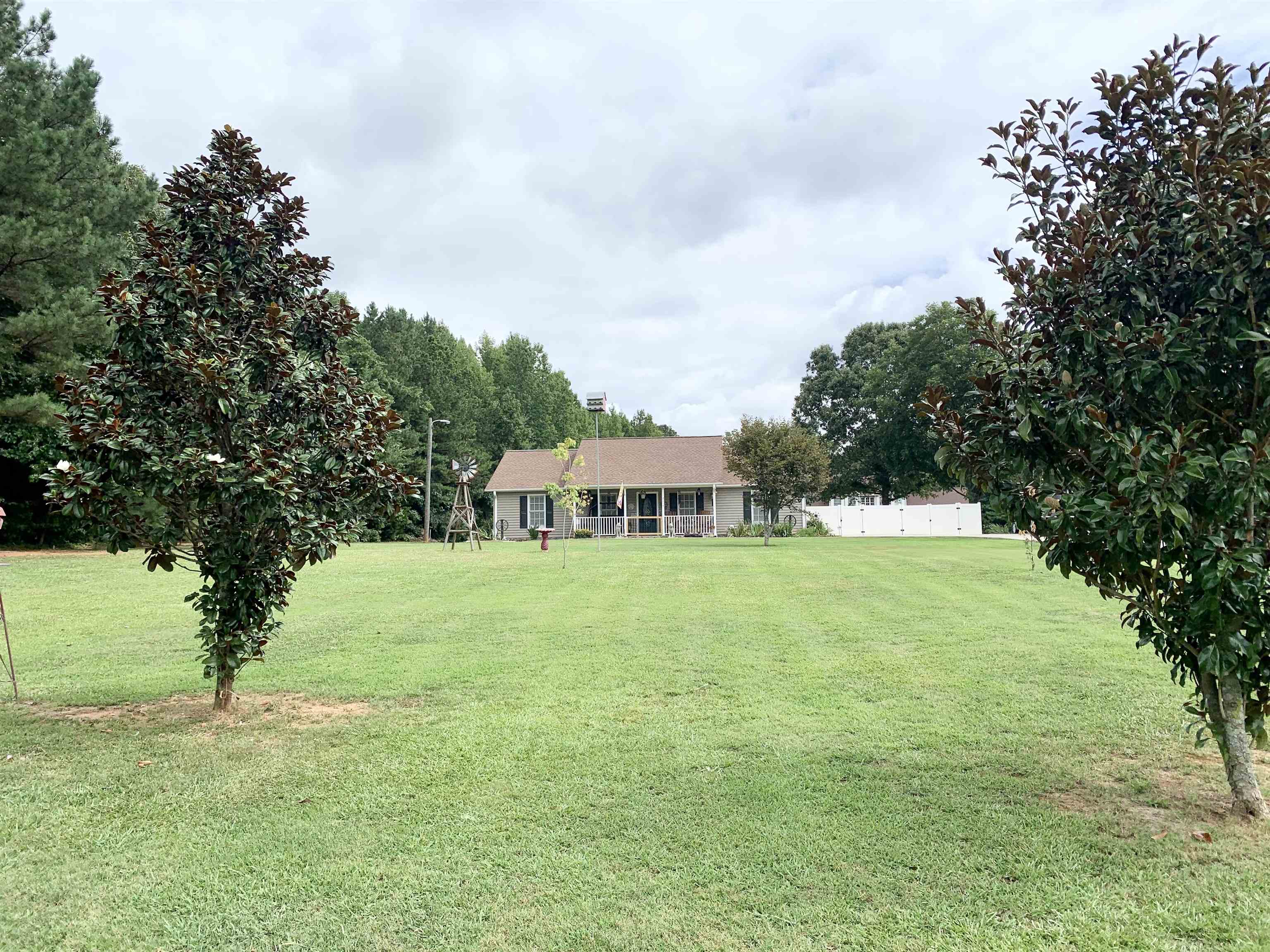 2115 Cross Anchor Road Woodruff, SC 29388 - Photo 2 of 26 Gallery Image 2