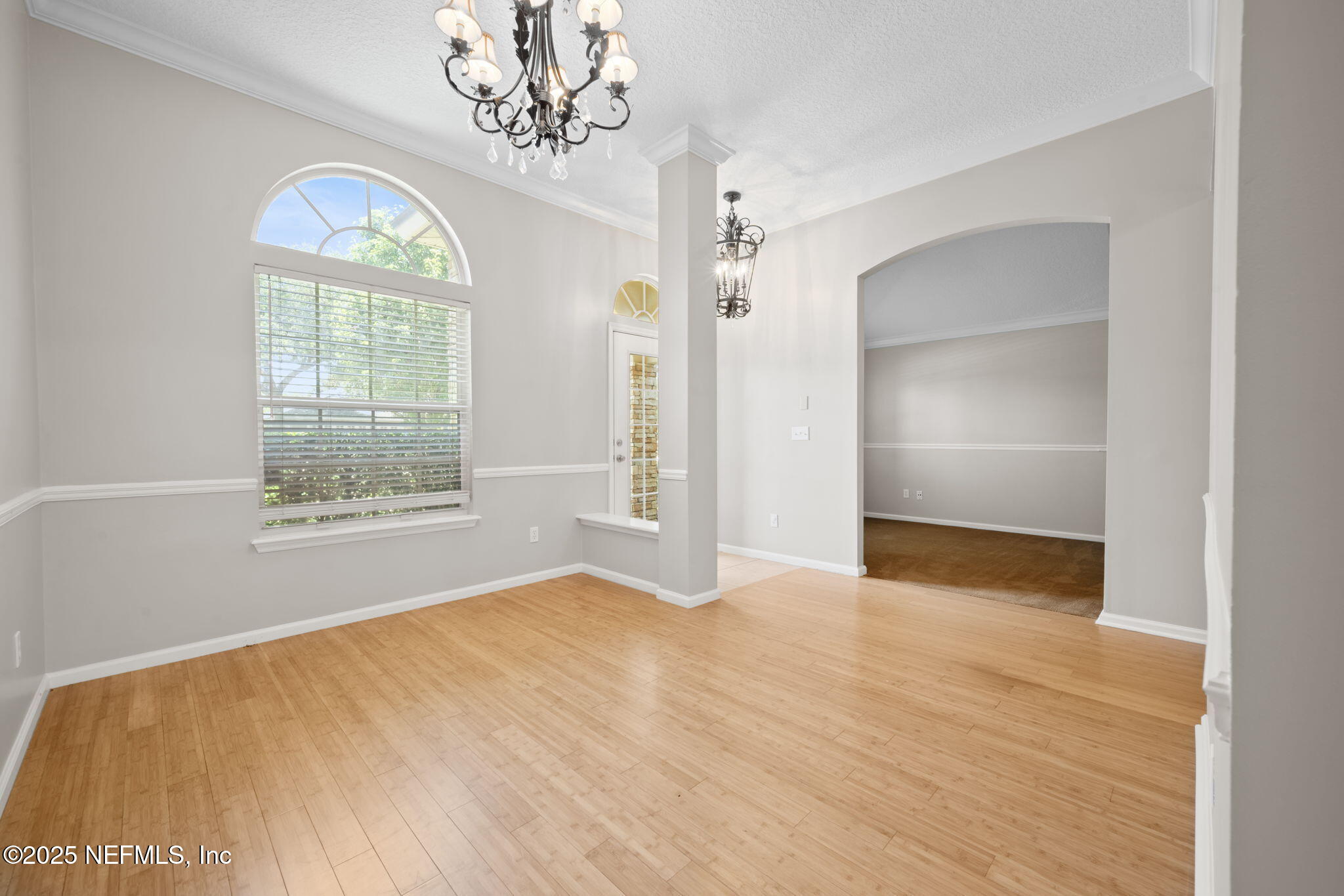 96316 Ridgewood Circle Fernandina Beach, FL 32034 - Photo 6 of 32 a view of an empty room with a window