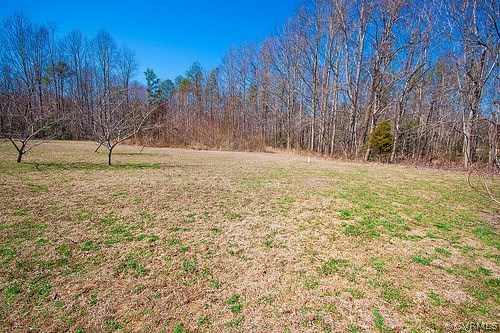 463 Sandy Point Road West Point, VA 23181 - Photo 13 of 13 Gallery Image 13