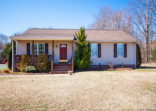 463 Sandy Point Road West Point, VA 23181 - Photo 8 of 13 Gallery Image 8