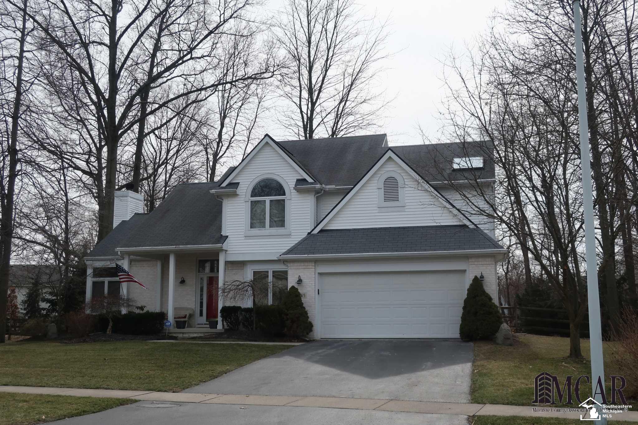 WELCOME HOME!