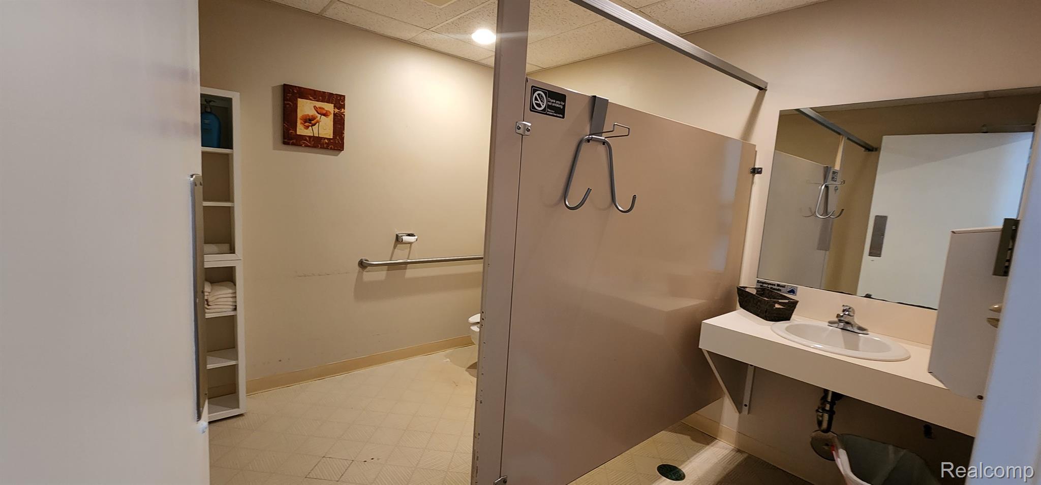 8163 Coldwater Road Flushing, MI 48433 - Photo 28 of 65 Gallery Image 28