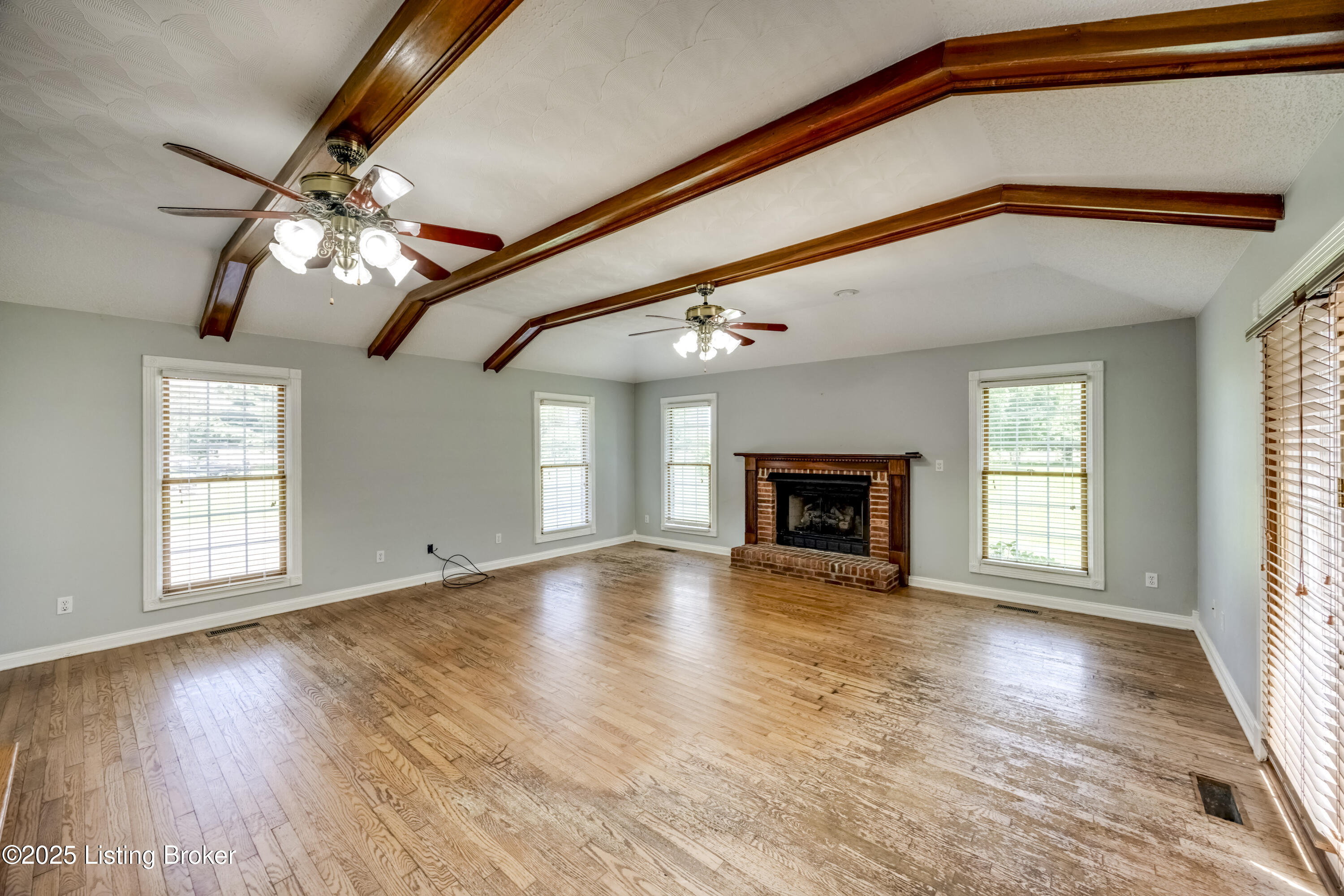 1124 Foxfire Road Bardstown, KY 40004 - Photo 29 of 55 2Y0A3595-A