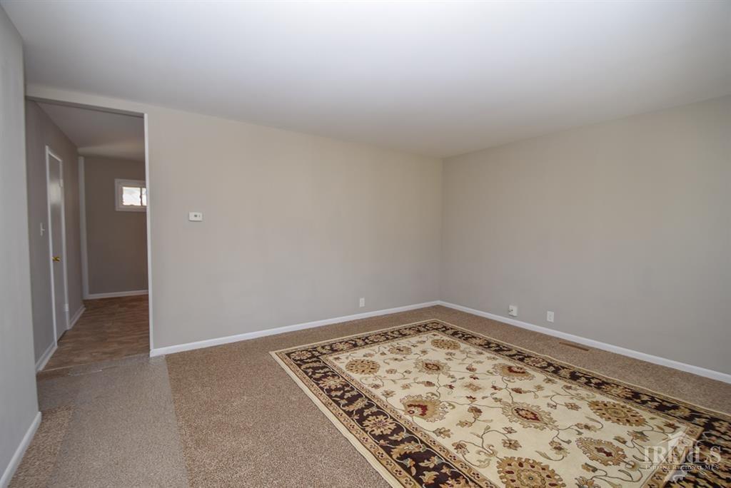 3142 South Cherokee Road Muncie, IN 47302 - Photo 4 of 30 Gallery Image 4