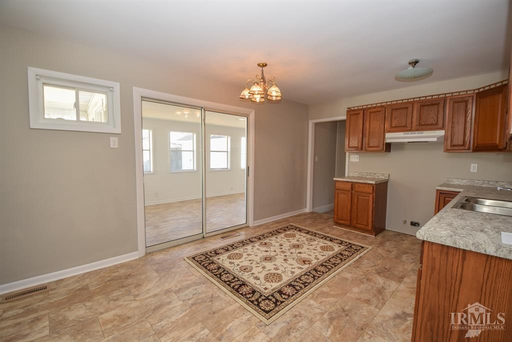 3142 South Cherokee Road Muncie, IN 47302 - Photo 6 of 30 Gallery Image 6