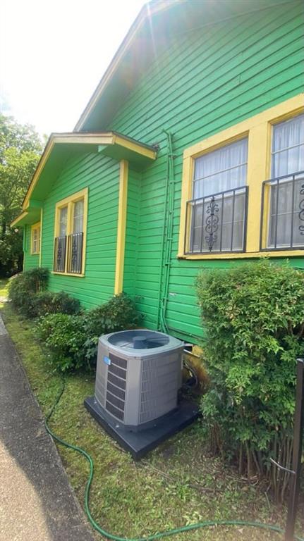 707 Center Way South Birmingham, AL 35205 - Photo 2 of 9