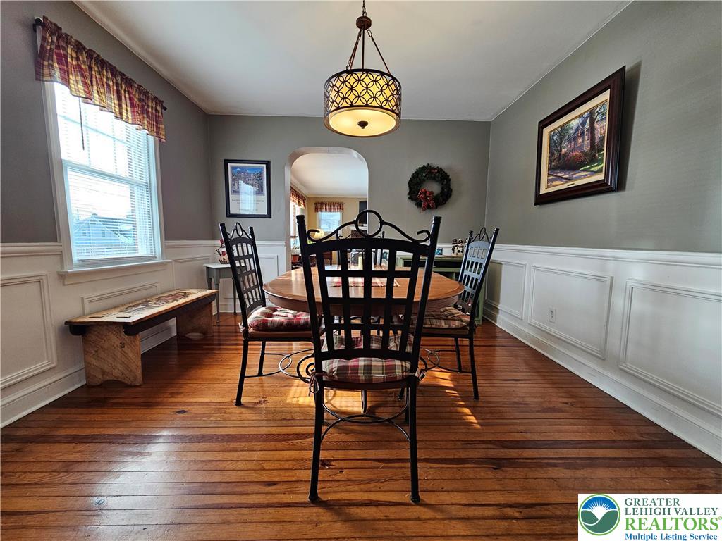 2737 Spring Garden Street Easton, PA 18045 - Photo 5 of 35 Dining room
