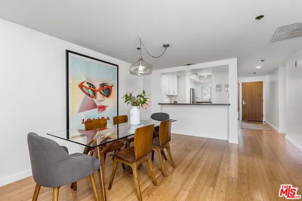 $6,700 | 2960 Neilson Way, Unit 203, Santa Monica, CA 90405