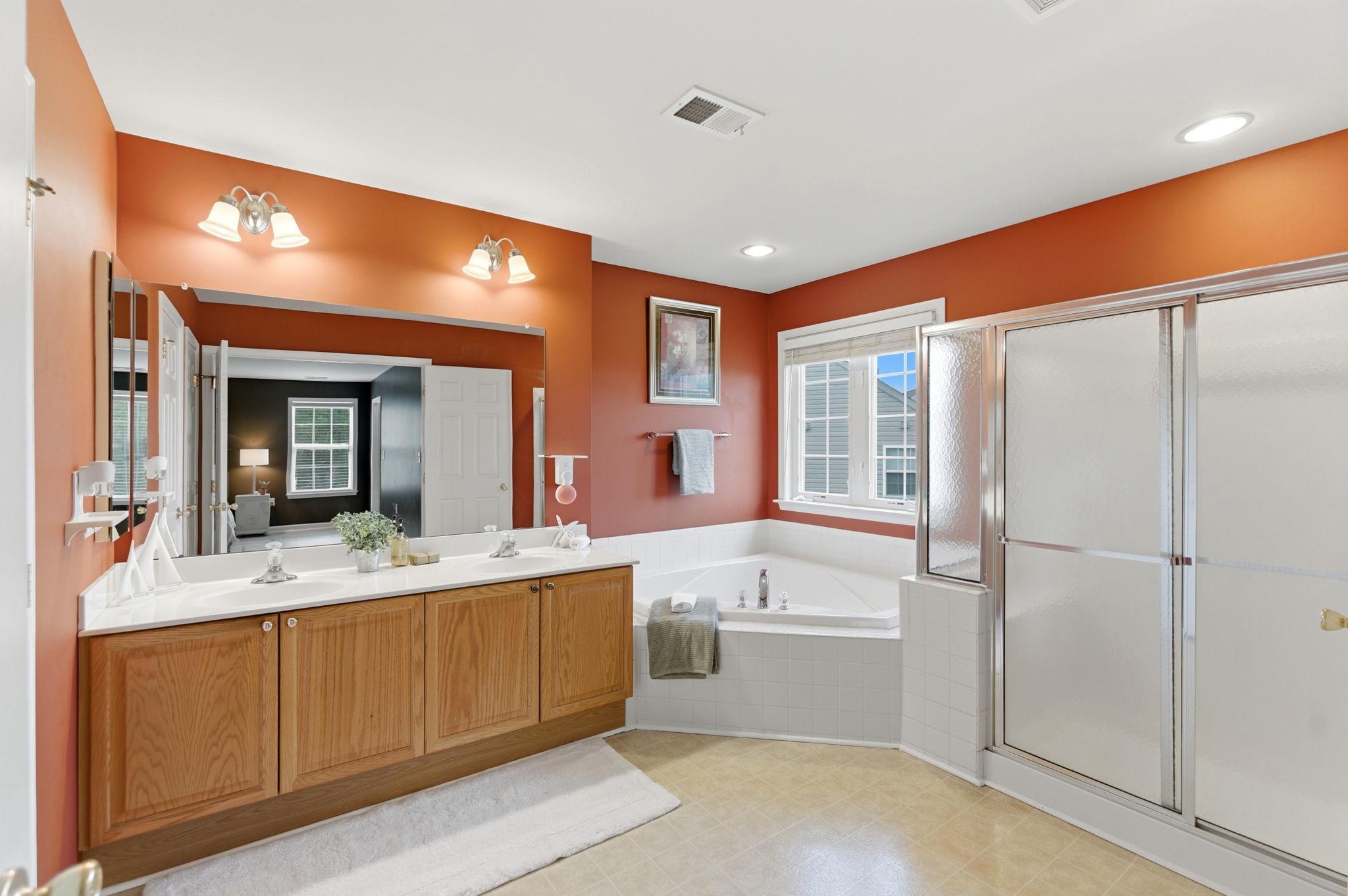 457 Hughs Road Charles Town, WV 25414 - Photo 30 of 73 Elegant main bath.