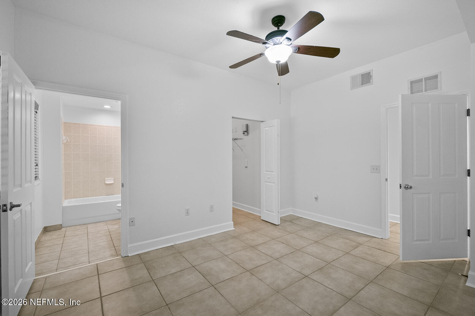 9745 Touchton Road, Unit 903 Jacksonville, FL 32246 - Photo 11 of 37 011