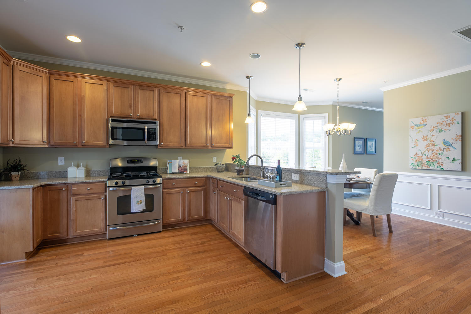 4024 Conant Road Mount Pleasant, SC 29466 - Photo 8 of 31 4024 Conant Road Mount-009-22-Kitchen-ML