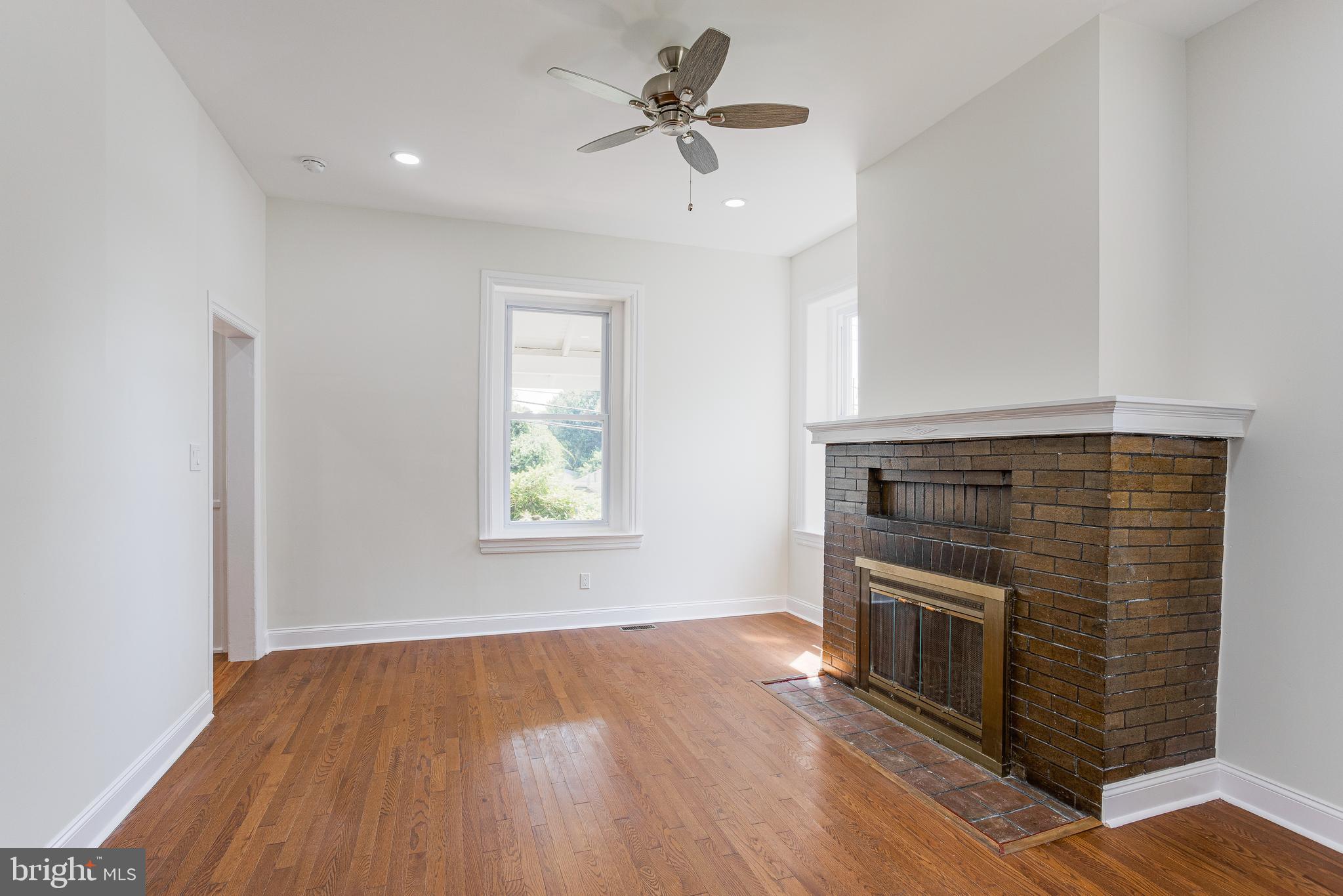 312 Crum Lynne Road Ridley Park, PA 19078 - Photo 8 of 45