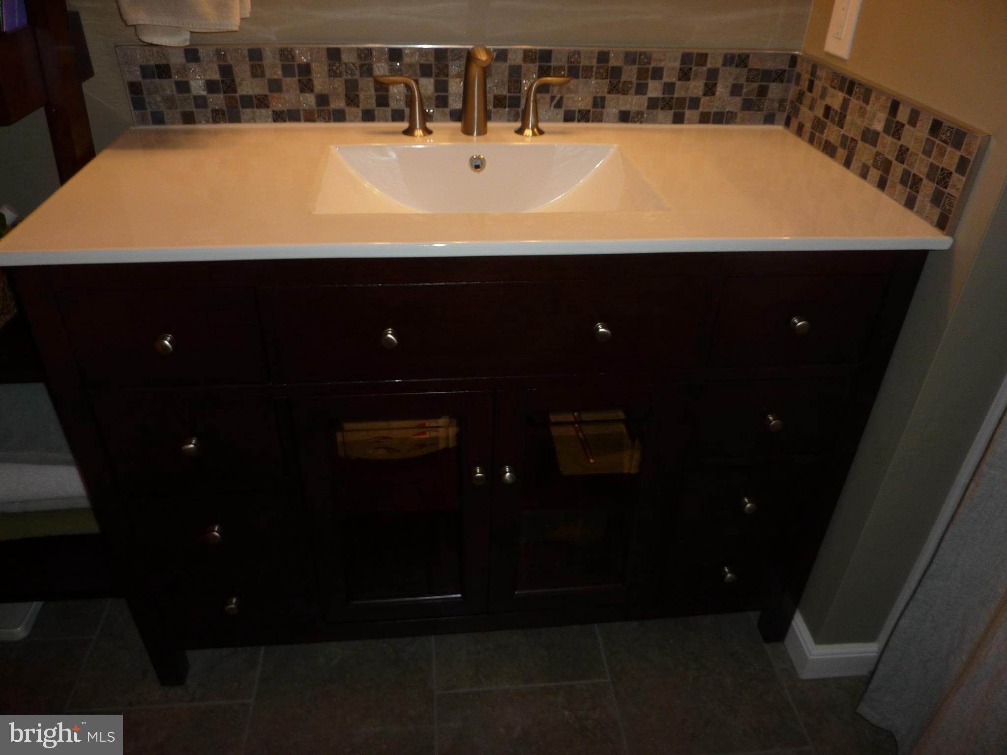 1692 Fallowfield Court Crofton, MD 21114 - Photo 17 of 21 Bath (Master)