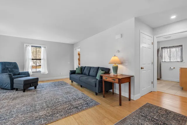 $785,000 | 34 Pleasant Street, Lyme, NH 03768