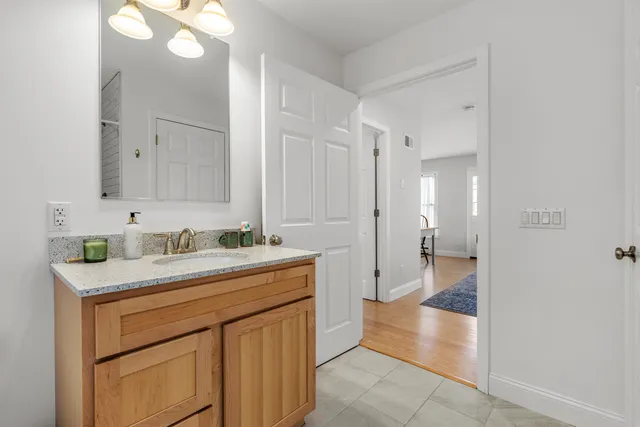 $785,000 | 34 Pleasant Street, Lyme, NH 03768