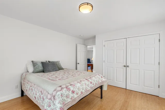 $785,000 | 34 Pleasant Street, Lyme, NH 03768