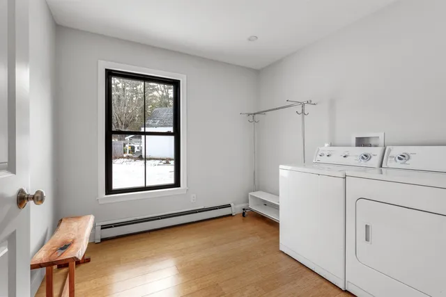 $785,000 | 34 Pleasant Street, Lyme, NH 03768