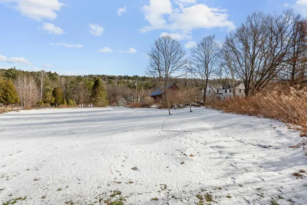 $785,000 | 34 Pleasant Street, Lyme, NH 03768