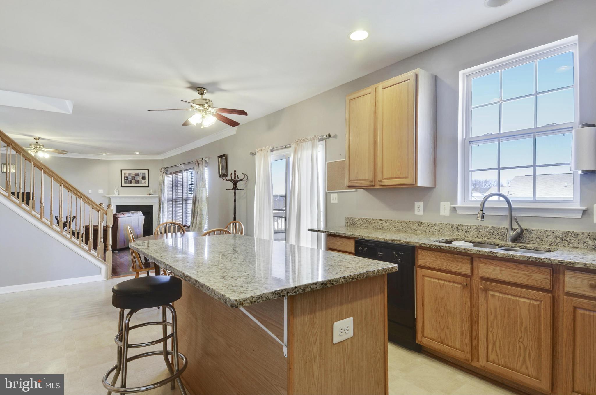 18609 Broken Oak Road Boyds, MD 20841 - Photo 10 of 30 Kitchen