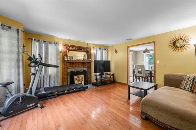 $4,000 | 123 Summer Street, Medway, MA 02053