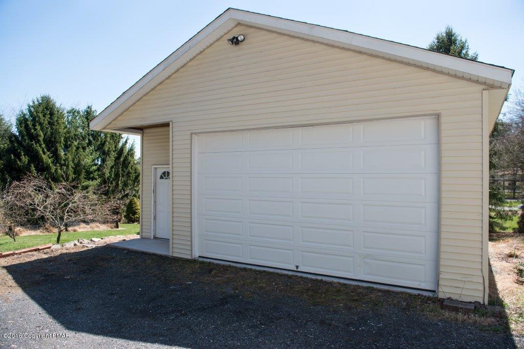114 Winter Hill Road Effort, PA 18330 - Photo 23 of 25 2 Car Garage/Workshop