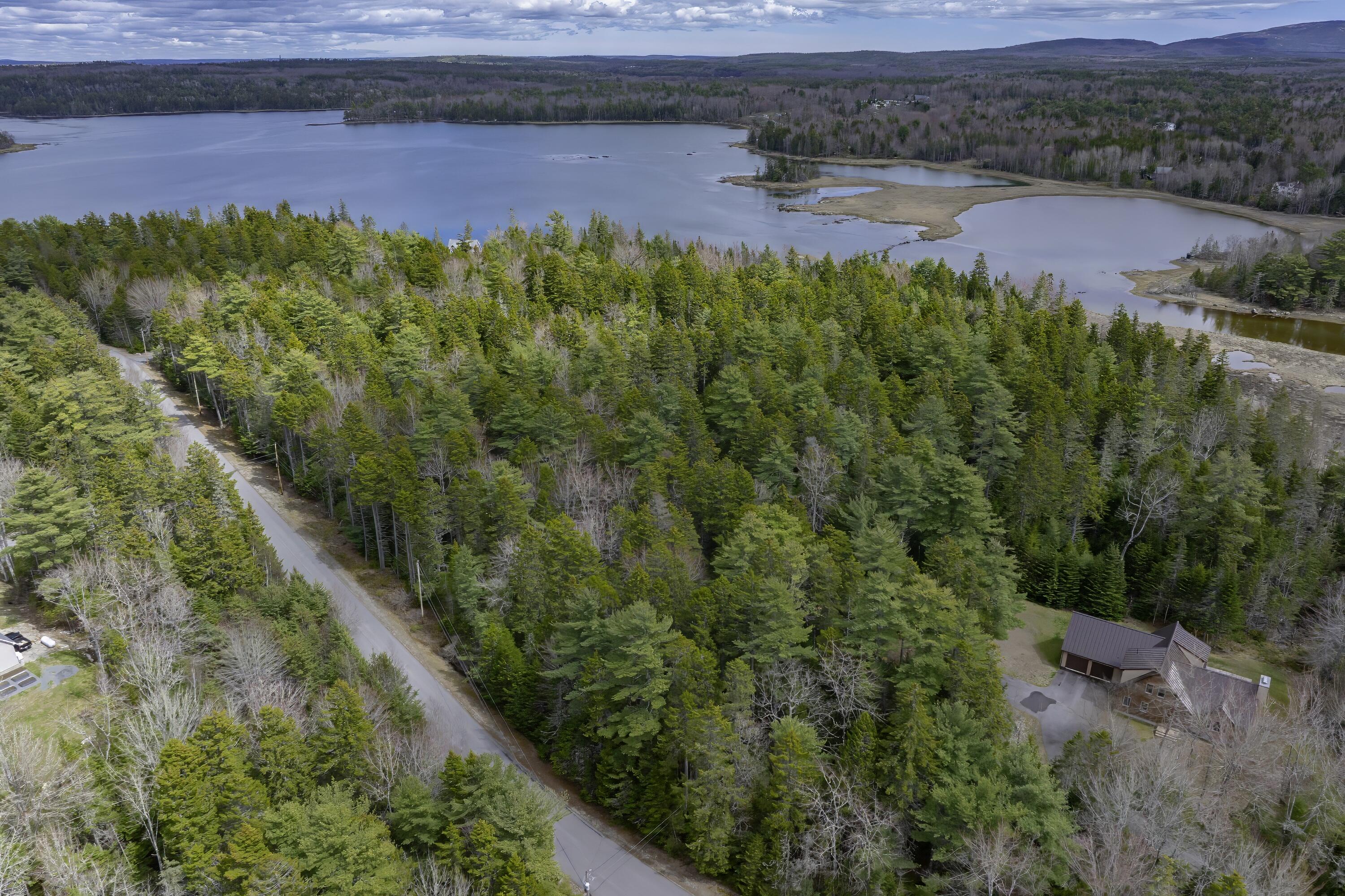 79 Thundermist Road Bar Harbor, ME 04609 - Photo 8 of 9