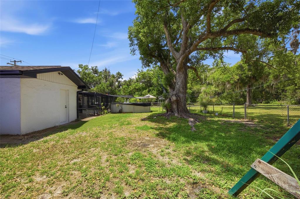 521 West Lutz Lake Fern Road Lutz, FL 33548 - Photo 30 of 40