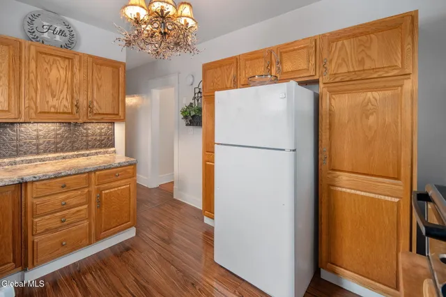 $280,000 | 777 Park Avenue, Albany, NY 12208