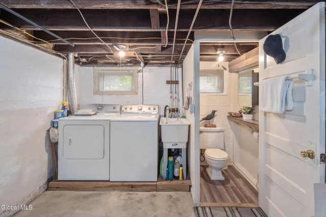 $280,000 | 777 Park Avenue, Albany, NY 12208