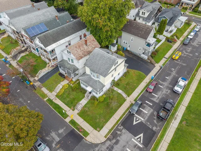 $280,000 | 777 Park Avenue, Albany, NY 12208