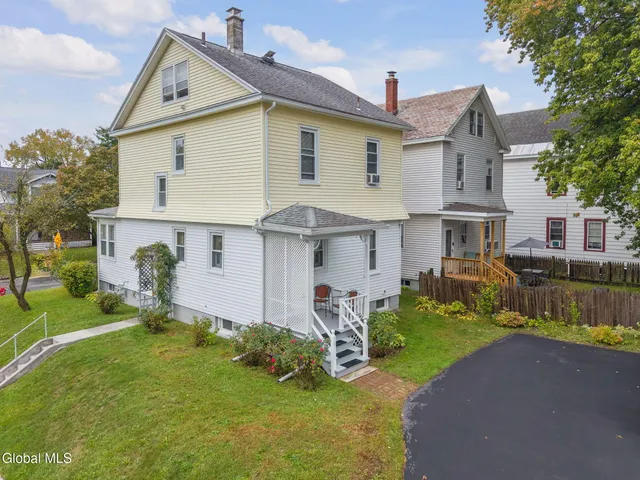 $280,000 | 777 Park Avenue, Albany, NY 12208