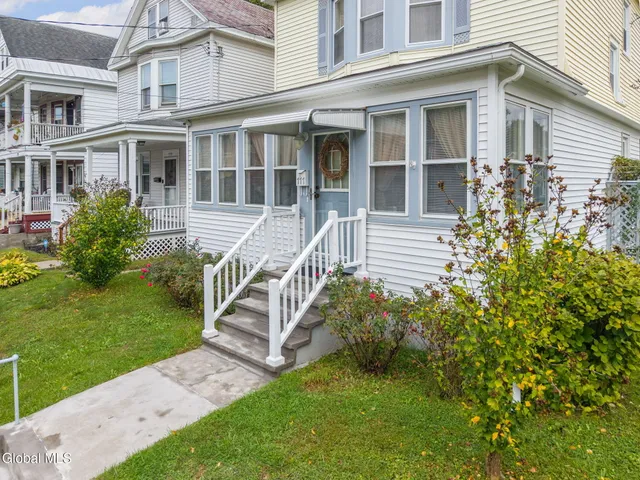$280,000 | 777 Park Avenue, Albany, NY 12208