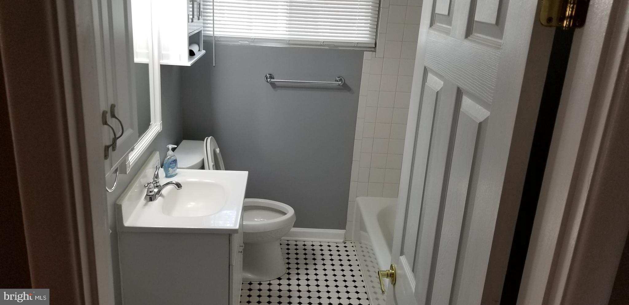 823 Windsor Road Arnold, MD 21012 - Photo 11 of 13 Gallery Image 11