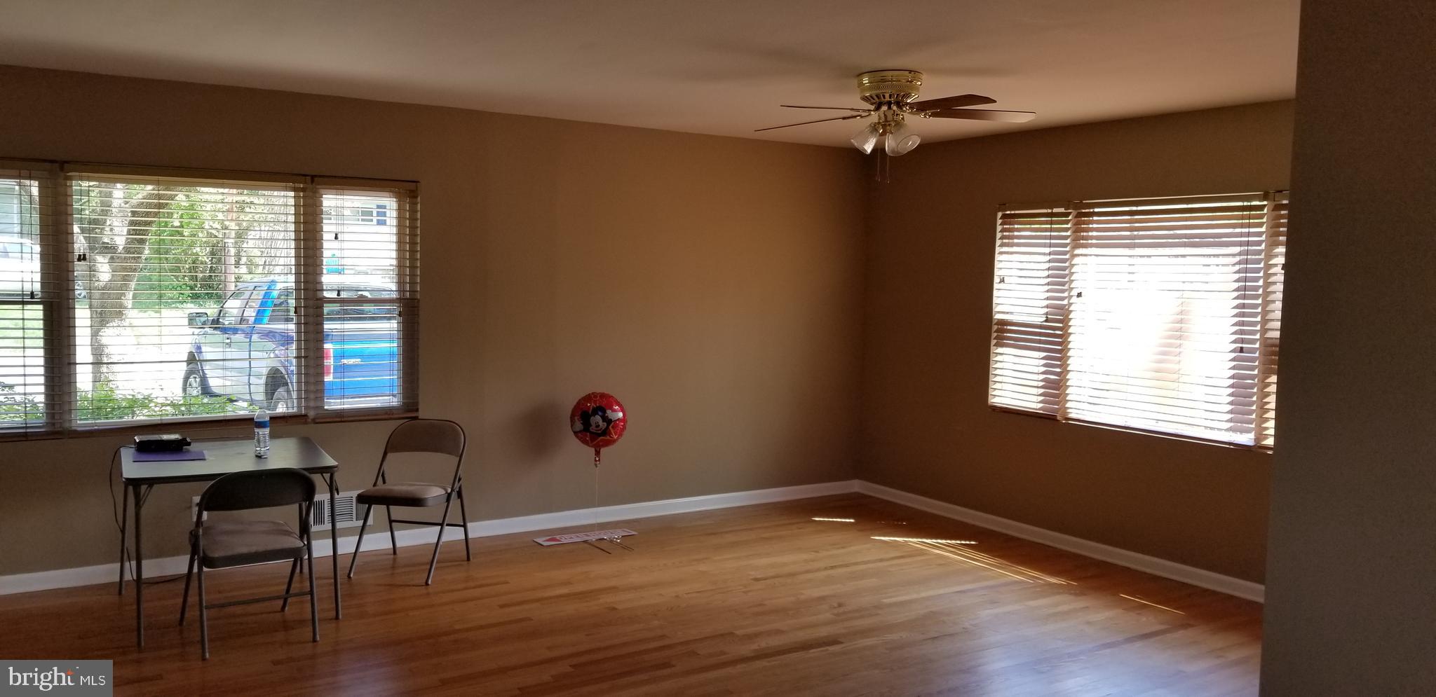 823 Windsor Road Arnold, MD 21012 - Photo 6 of 13 Gallery Image 6