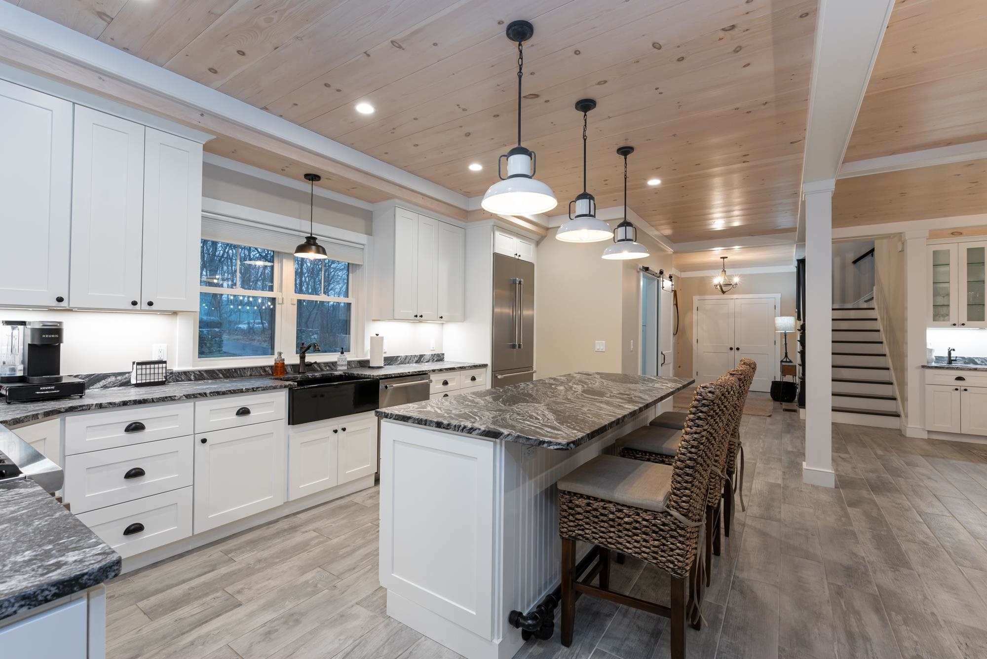 106 Goodwin Road Kittery, ME 03905 - Photo 11 of 40