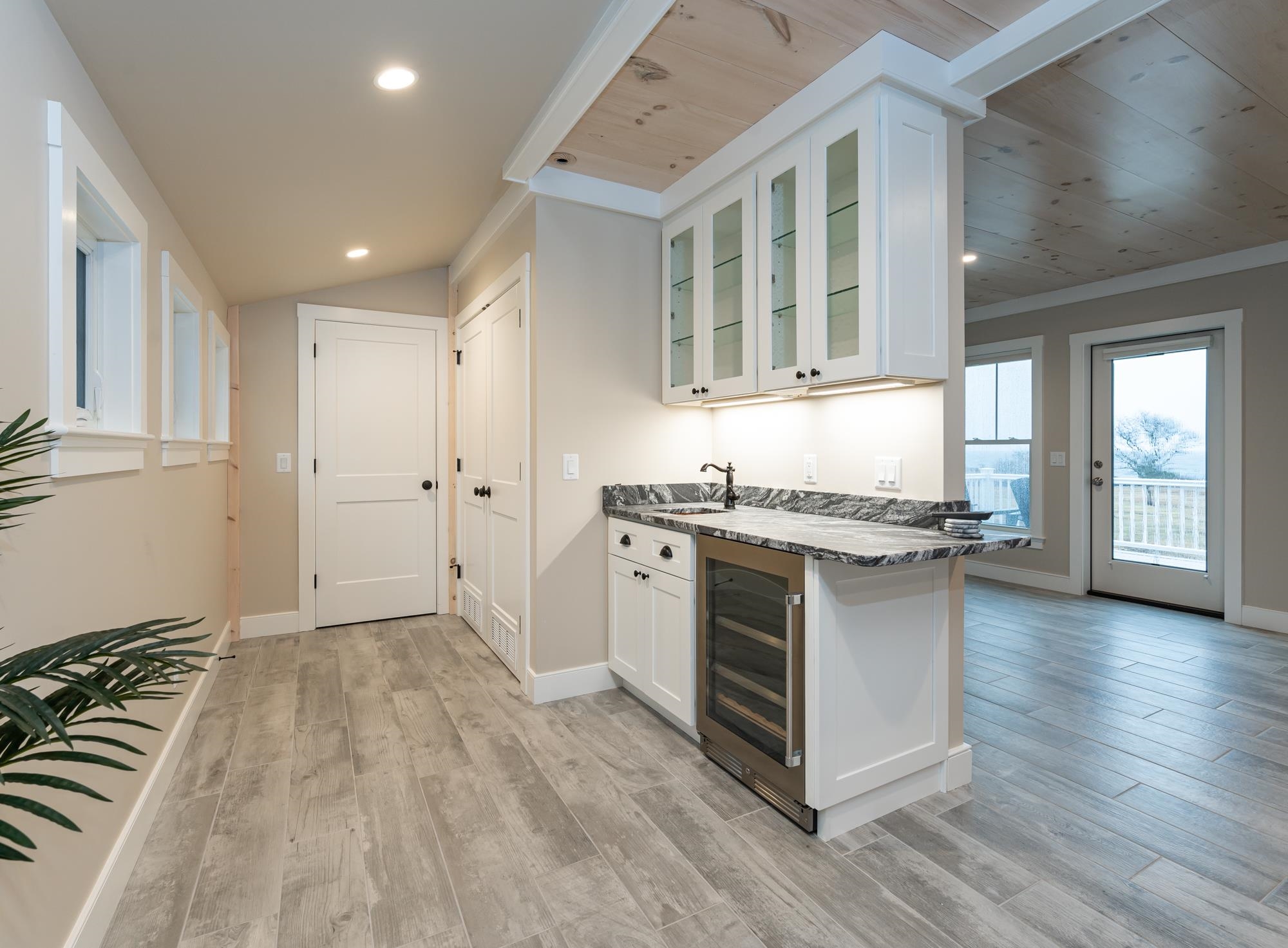 106 Goodwin Road Kittery, ME 03905 - Photo 26 of 40