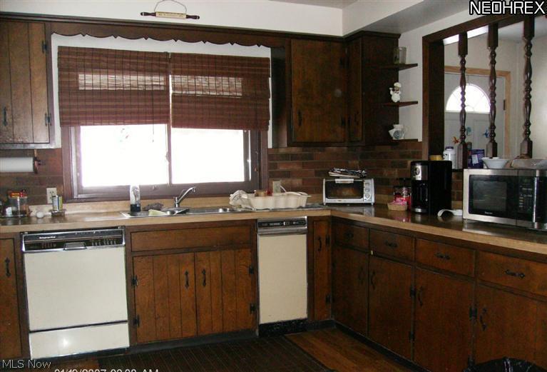 3875 Center Road Avon, OH 44011 - Photo 3 of 19