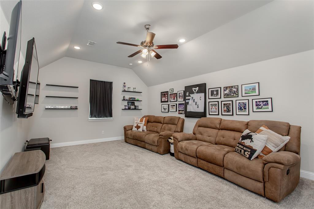 2219 Cochran Street Irving, TX 75062 - Photo 27 of 40