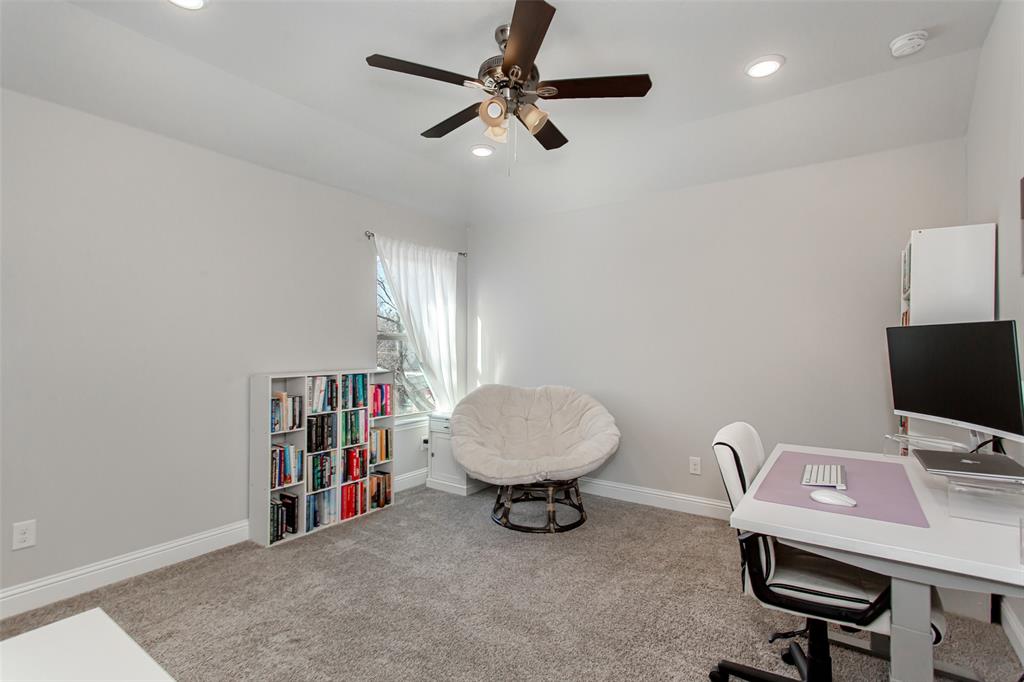 2219 Cochran Street Irving, TX 75062 - Photo 31 of 40